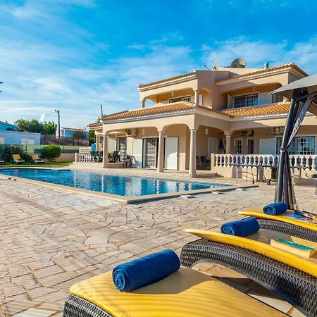 Paloma - Tranquilidade Com Piscina Aquecivel E Bbq - * Albufeira