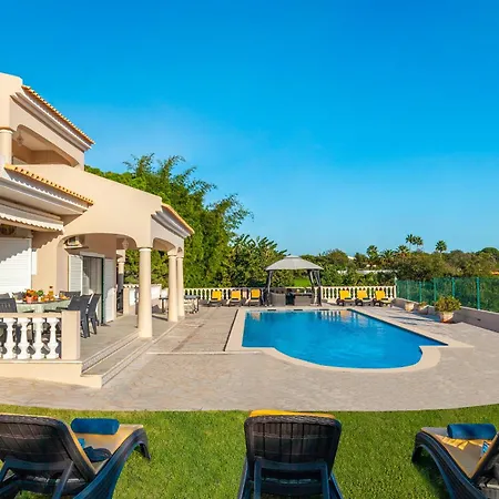 Villa Paloma - Tranquilidade Com Piscina Aquecivel E Bbq - Albufeira